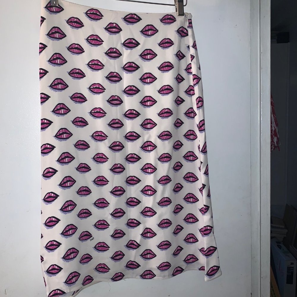 PRADA Lip Lips Print Silk Viscose Skirt  IT 40, 4  RARE